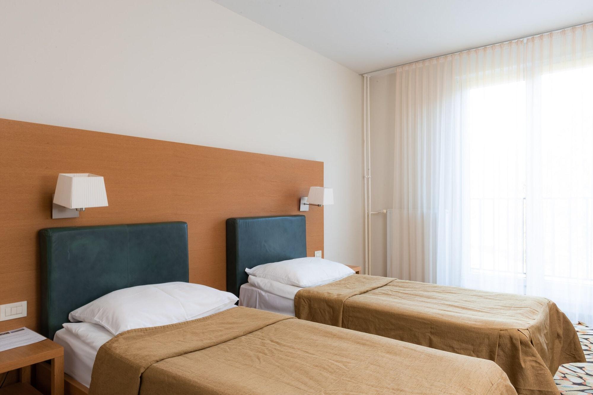 Hotel Smarjeta - Terme Krka Шмариешке Топлице Екстериор снимка