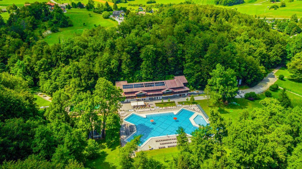 Hotel Smarjeta - Terme Krka Шмариешке Топлице Екстериор снимка